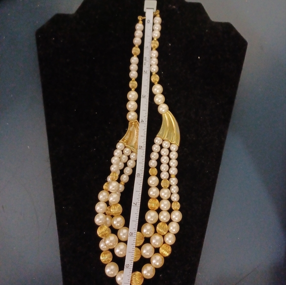 Korea Necklace - Picture 5 of 8